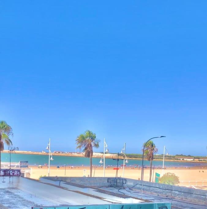 Primera Linea Playa Valdelagrana Vistas Al Mar エル・プエルト・デ・サンタ・マリア エクステリア 写真